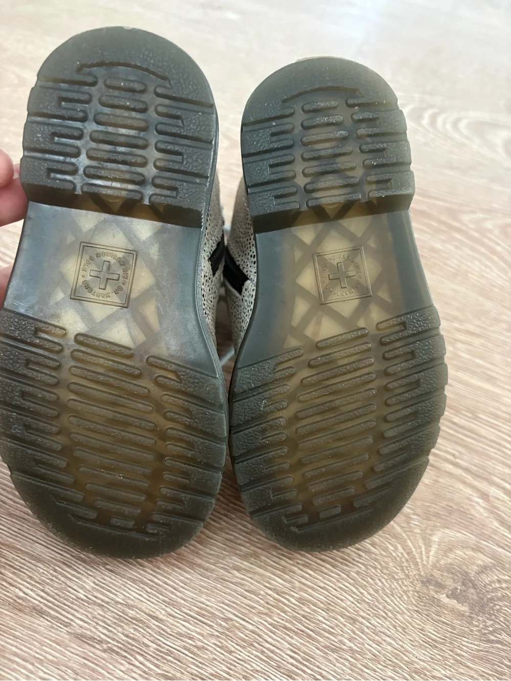 Doc Martens 1460 Pascal Boots Toddler Sz 7 Iridescent Rainbow